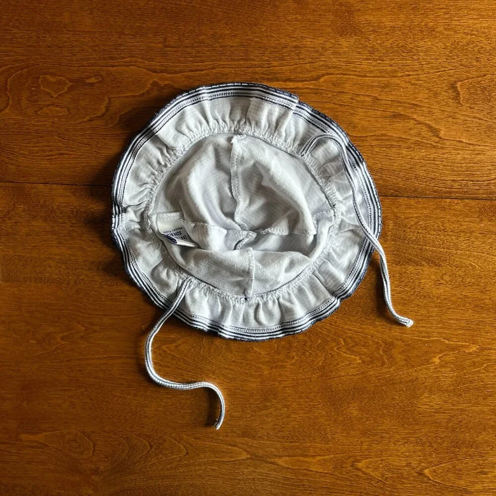 Macy's blue and white stripe baby sun hat 6-9m